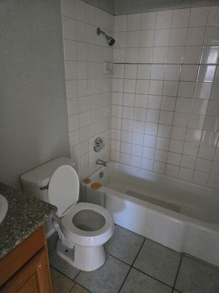 Building Photo - 3853 Soda Springs Dr