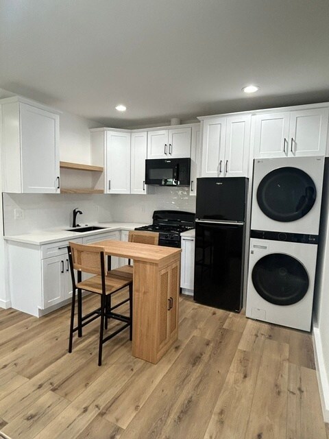 Building Photo - 20448 Gault St