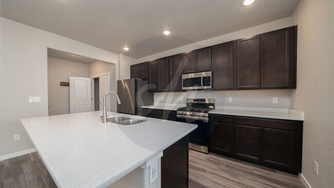 Building Photo - Pristine Two Story In Lorson Ranch