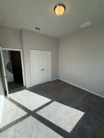 Building Photo - 2125 Lake Pine Dr