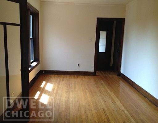 Building Photo - 3302 W Schubert Ave