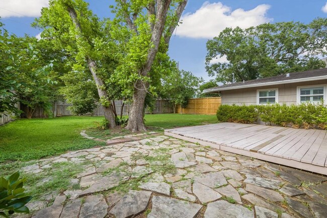 Building Photo - 5438 Pagewood Ln