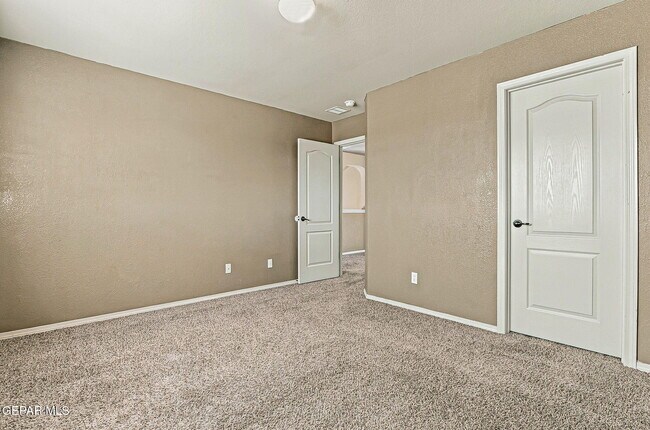 Building Photo - 12121 Zavi Ln