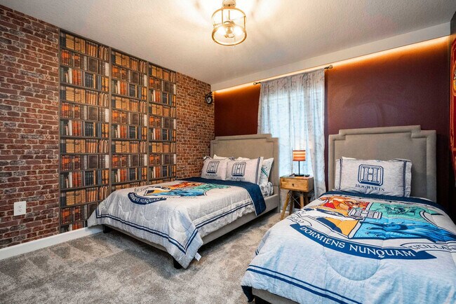 Building Photo - 4383 Scene Ln