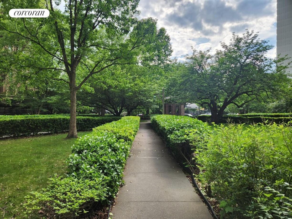 Building Photo - 5400 Fieldston Rd