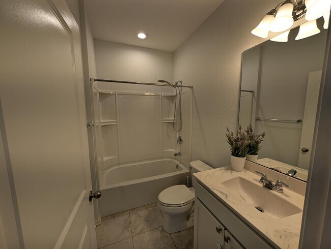 Building Photo - 1456 Autumn Pines Drive