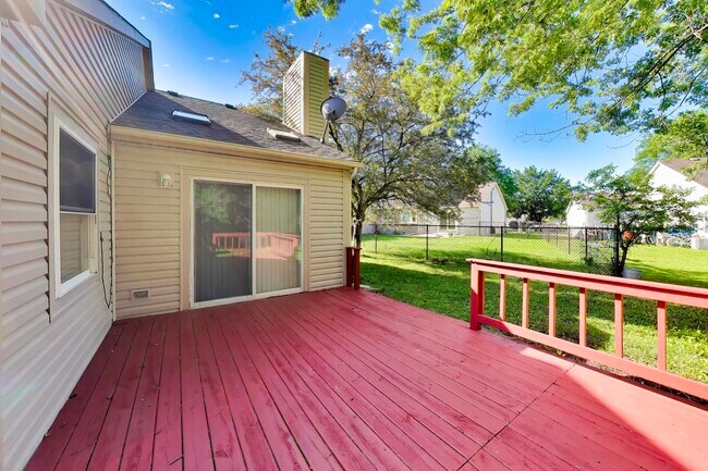 Building Photo - 362 Chaparral Cir