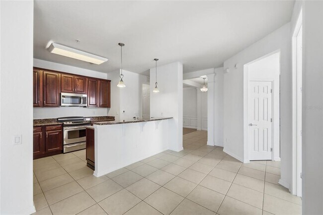 Building Photo - 3356 Robert Trent Jones Dr