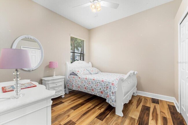 Building Photo - 14261 Sundial Pl