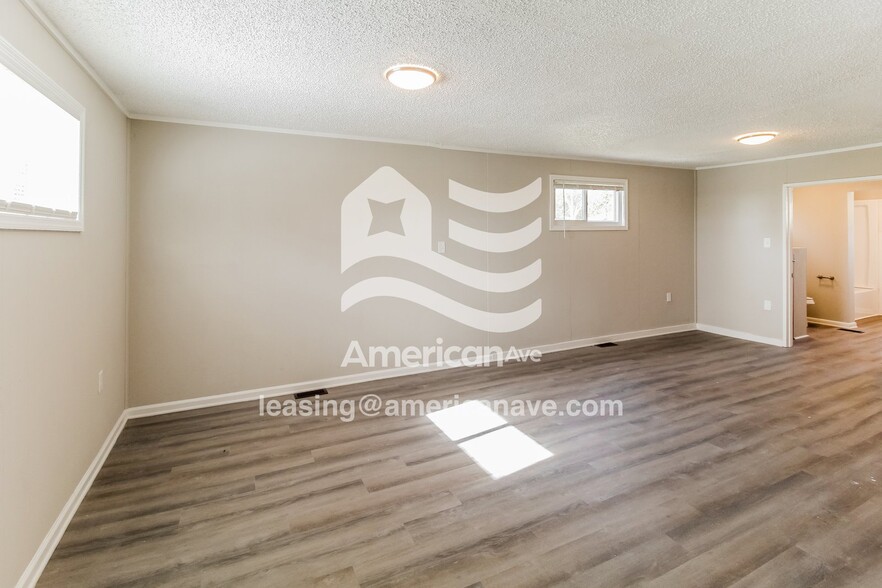 Building Photo - 106 Pocohontos Ave