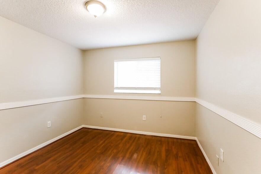 Building Photo - 19408 NW 83rd Ave