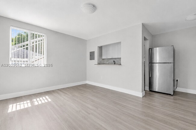 Building Photo - 6647 SW 59th St