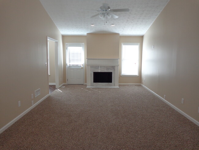 Building Photo - 780 Holcombe Woods Ct