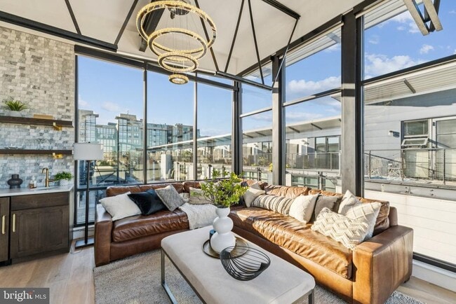 Building Photo - 2125 14th St NW