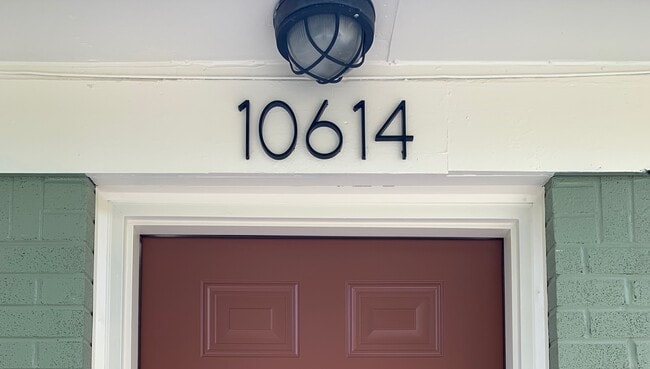 Building Photo - 10614 McPherson St