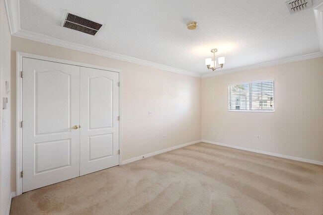 Building Photo - 15412 Grand Haven Dr