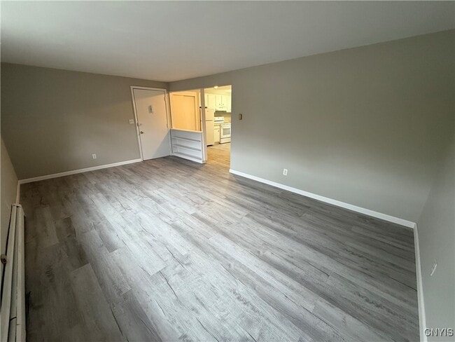 Building Photo - 120 Hasbrouck St