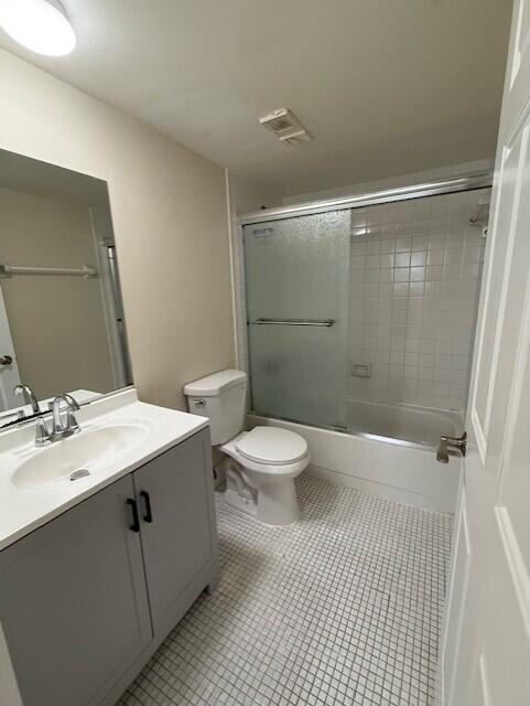 Building Photo - 2805 SW 22nd Ave