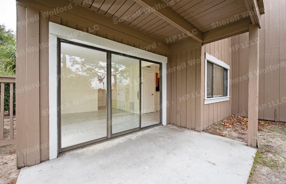 Building Photo - 5739 Peregrine Ave