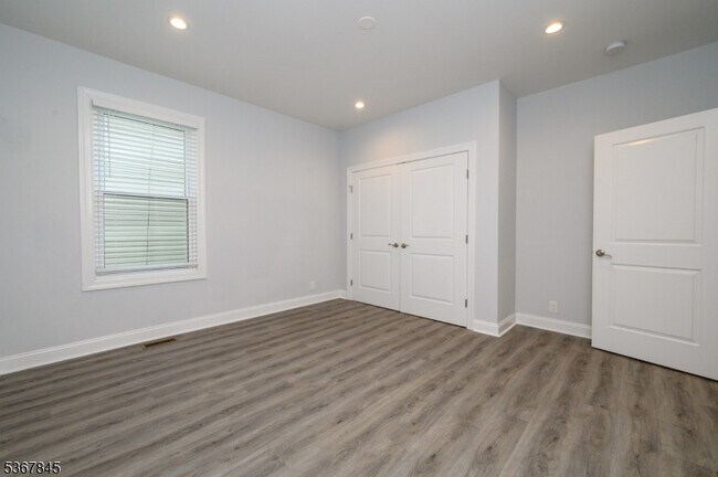 Building Photo - 32 Woodland Ave