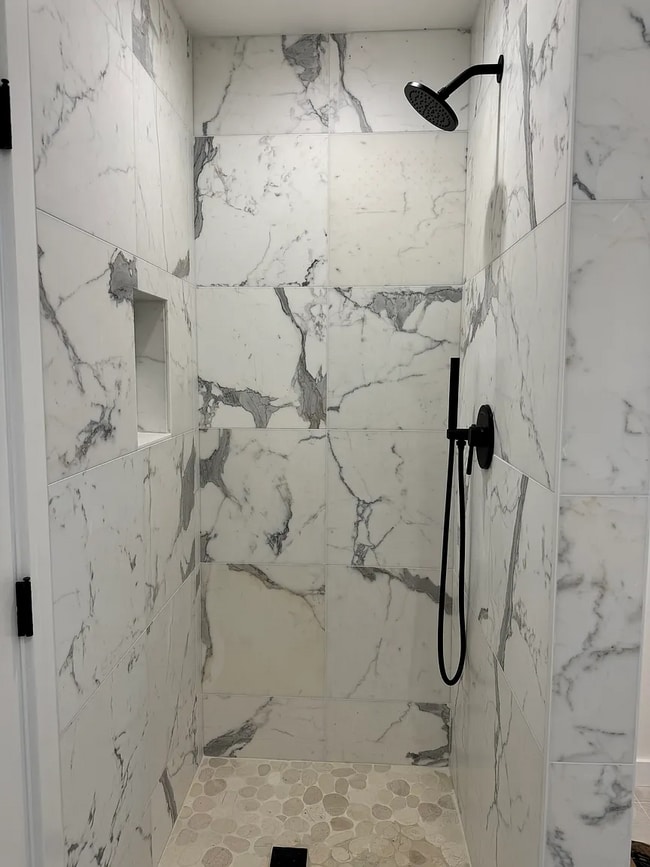 Building Photo - 2940 Sunset Hills