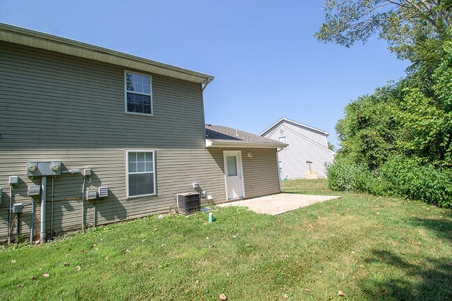 Building Photo - 5200 Tessa Way