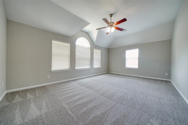 Building Photo - 5619 Riverstone Crossing Dr