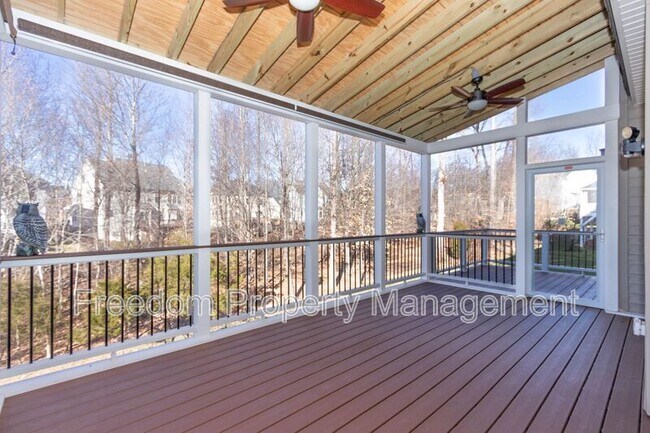 Building Photo - 10774 Monocacy Way