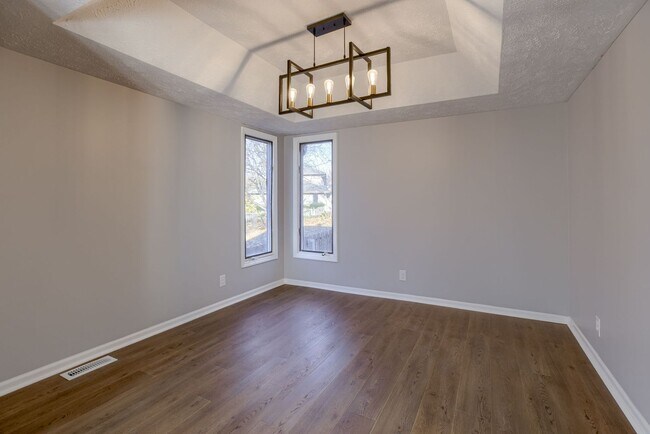 Building Photo - Spacious 5 Bed Fountain Hills Gem!!