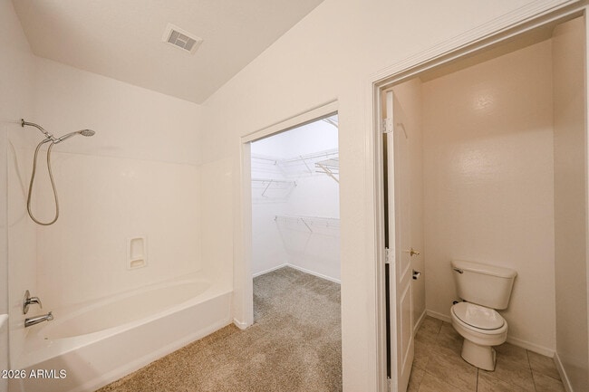 Building Photo - 16828 S Aqua Ct