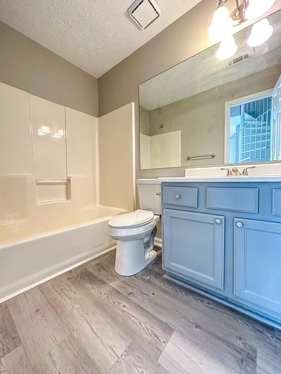 Building Photo - 2747 Highland Ridge NW