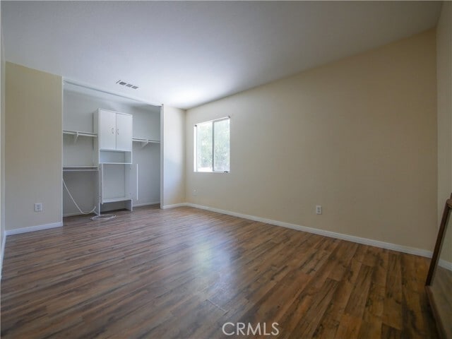 Building Photo - 3476 Hawthorne Dr