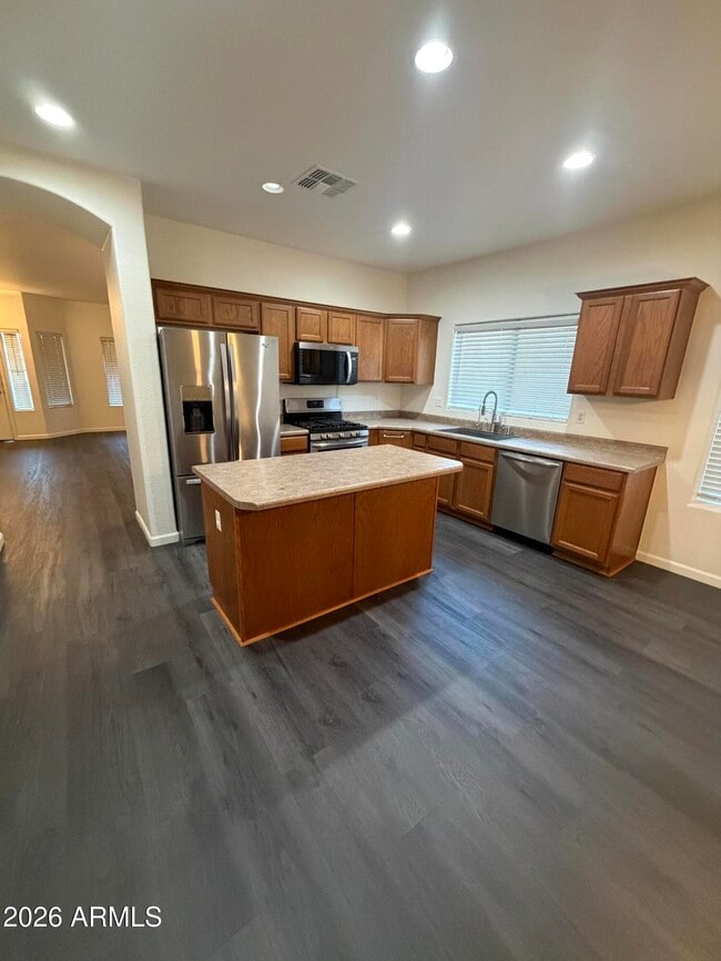 Building Photo - 4455 E Peach Tree Dr