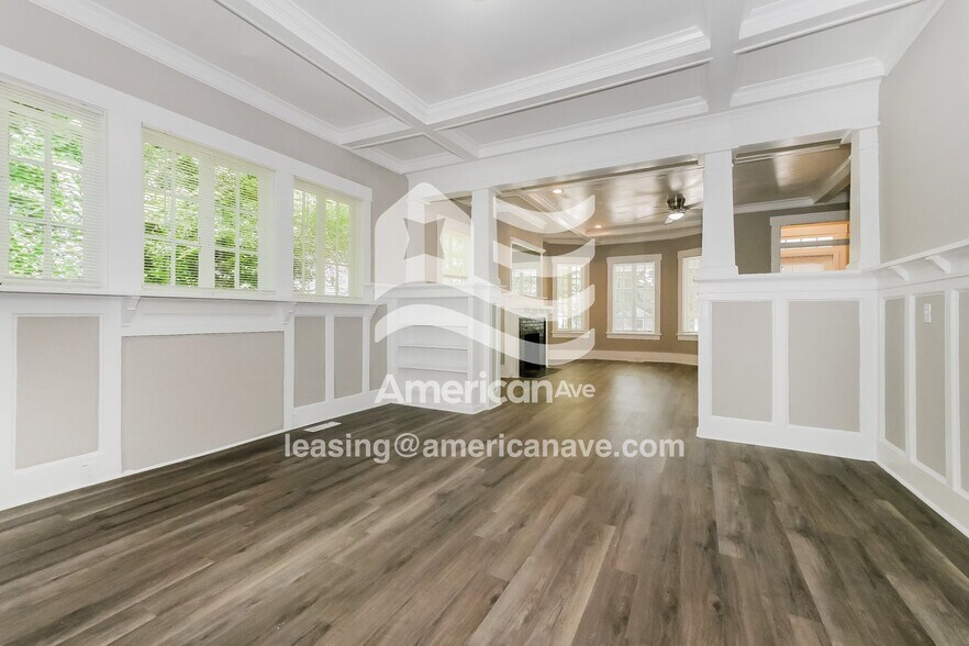 Building Photo - 2529 English Ave