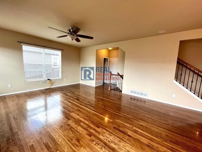 Building Photo - 10776 Forest Creek Dr