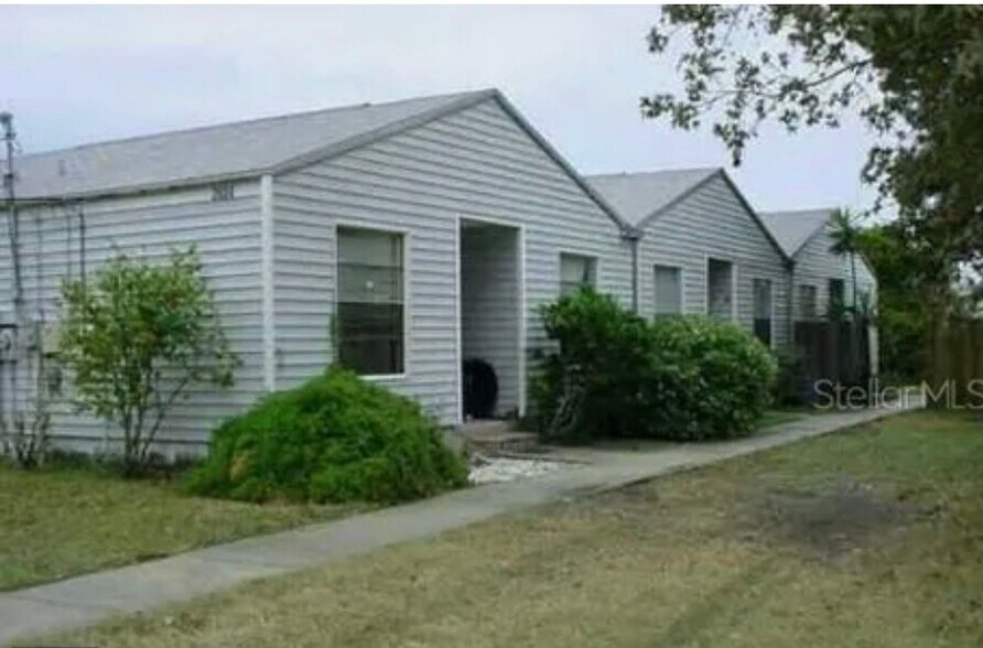 Building Photo - 3624 Meriden Ave