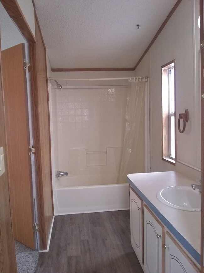 Building Photo - 2 Bed/2 bath home in Snowflake