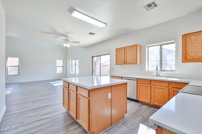 Building Photo - 17317 W Acapulco Ln