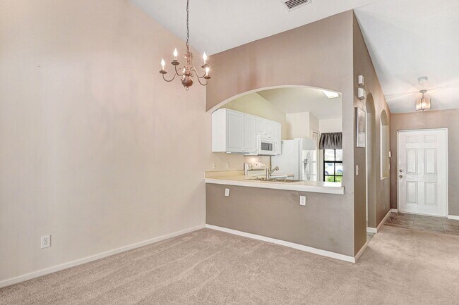 Dining Area - 1140 Luminary Cir