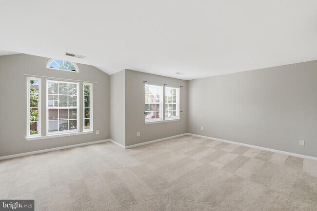 Building Photo - 6008 Preswell Ct