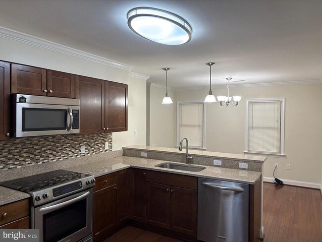 Building Photo - 7805 Coddle Harbor Ln