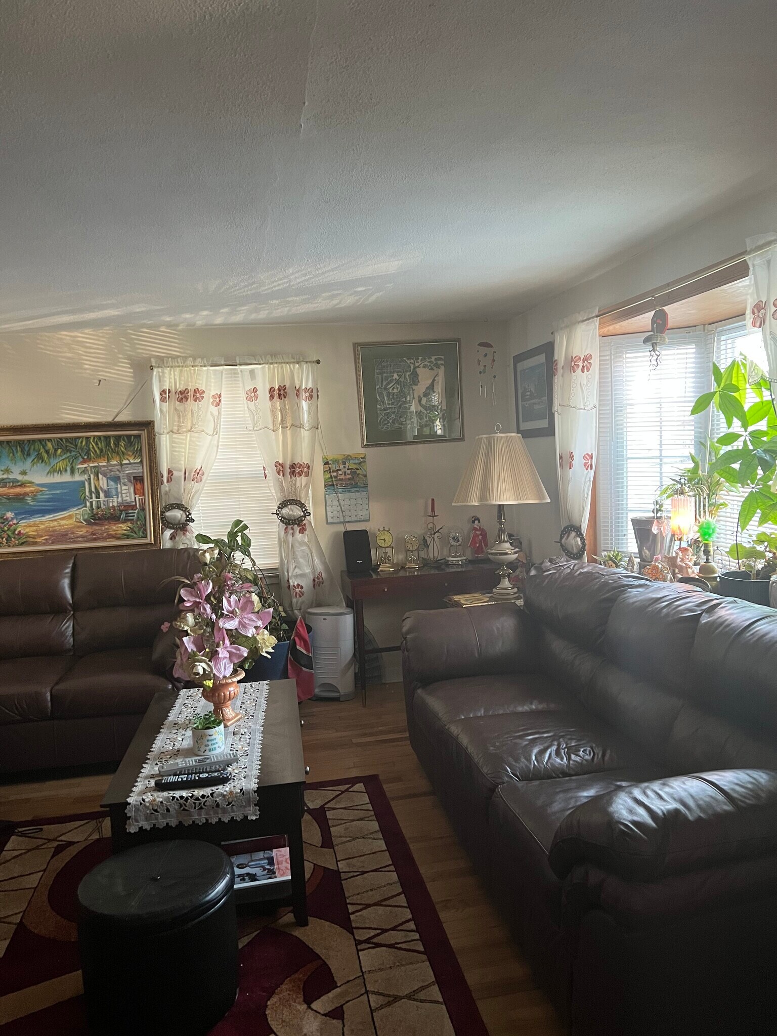 Building Photo - 14 Canterbury St