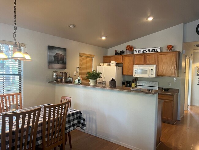 Building Photo - 2689 Palomino Trail