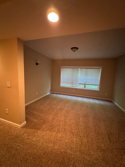 Building Photo - 421 Morgans Creek Ct NW