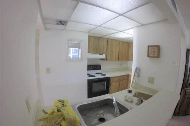 Building Photo - 120 Hibiscus Woods Ct
