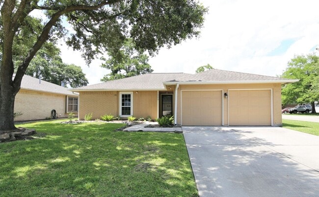 Primary Photo - 14002 Taco Ct