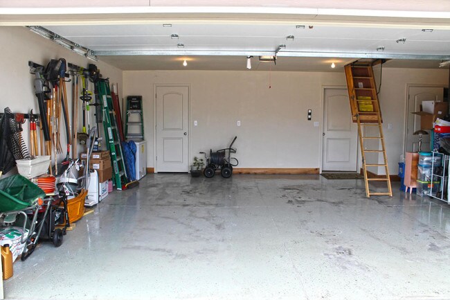 Building Photo - 313 Reedsport Ridge