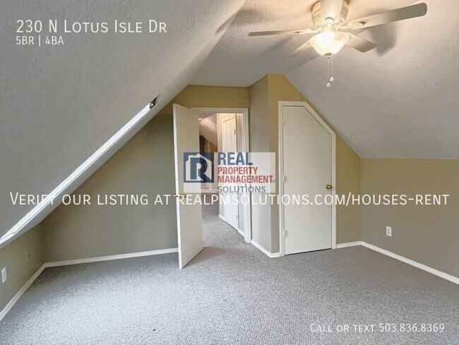 Building Photo - 230 N Lotus Isle Dr