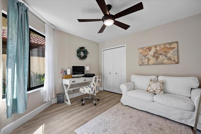 Building Photo - 4 Ironwood Way N