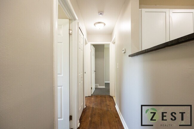 Building Photo - OPEN HOUSE 2/6! 3PM-330PM! 3 BED 1 BATH HOME